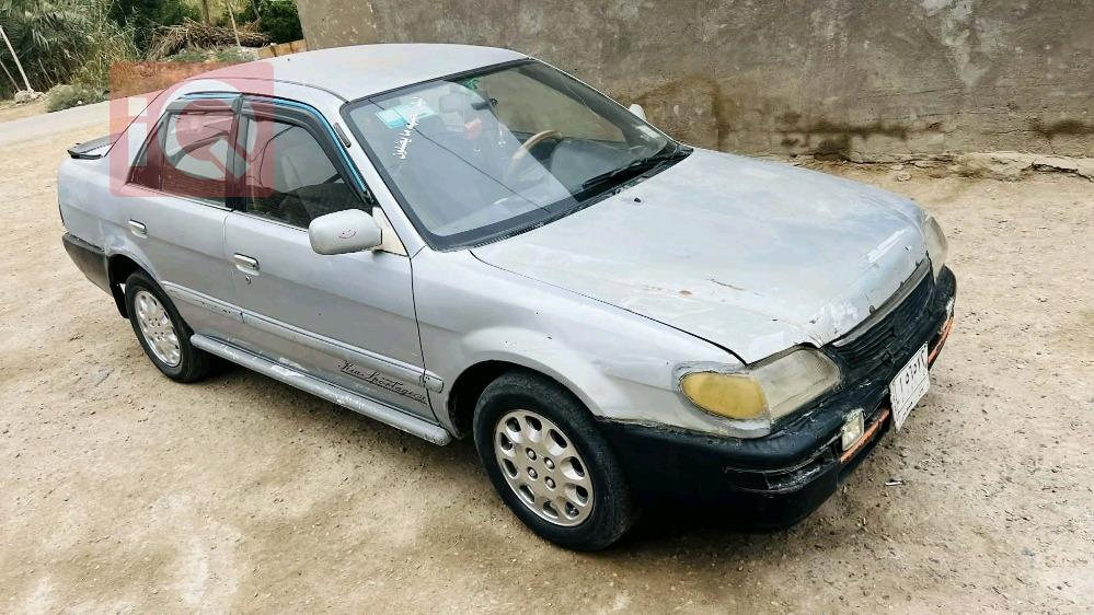 تۆیۆتا کۆرۆلا